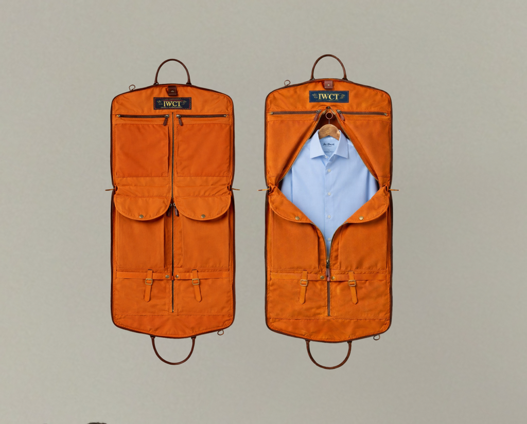 THE NOMAD GARMENT BAG - Formalwear carried with ease, not maintenance.
